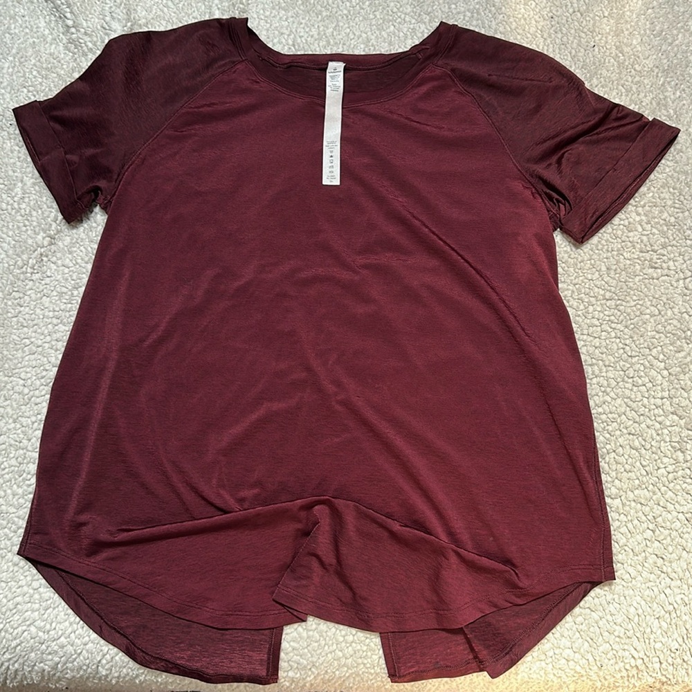 Lululemon loose fitting shirt